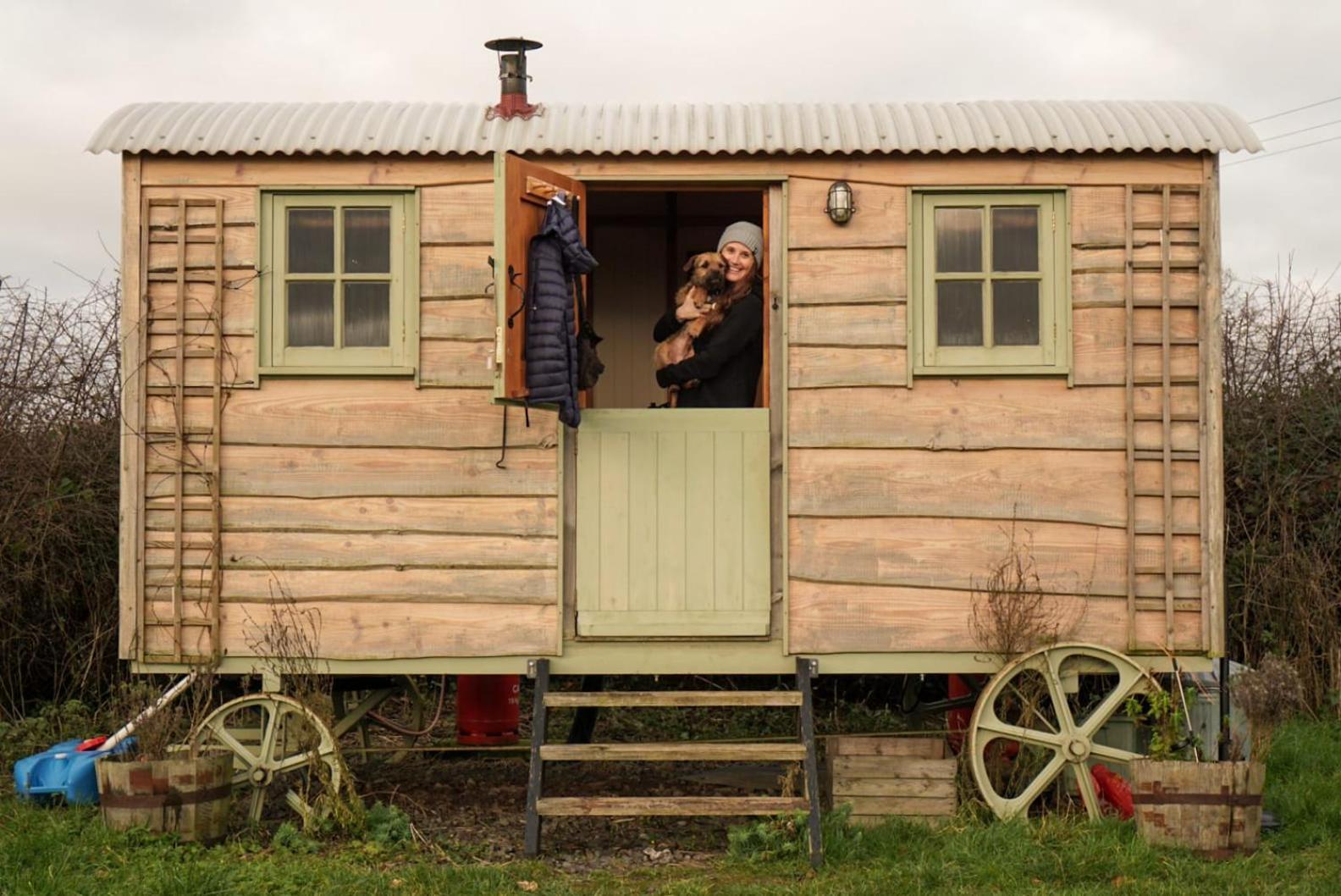 The Shepherds Hut シュルーズベリー エクステリア 写真